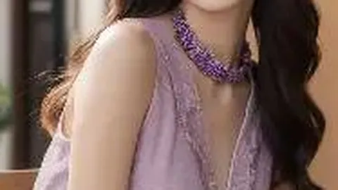 戚薇携6岁儿子Lucky出行，李承铉温柔护妻辟谣婚变说