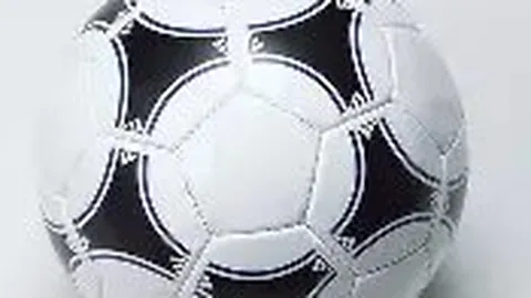 预测：布克或错过与小卡、乔治的对决，快船寻求在主场向太阳复仇